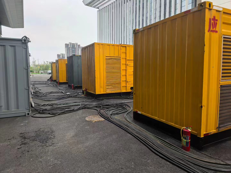 宾川不同季节柴油发电机组保养有哪些注意事项?