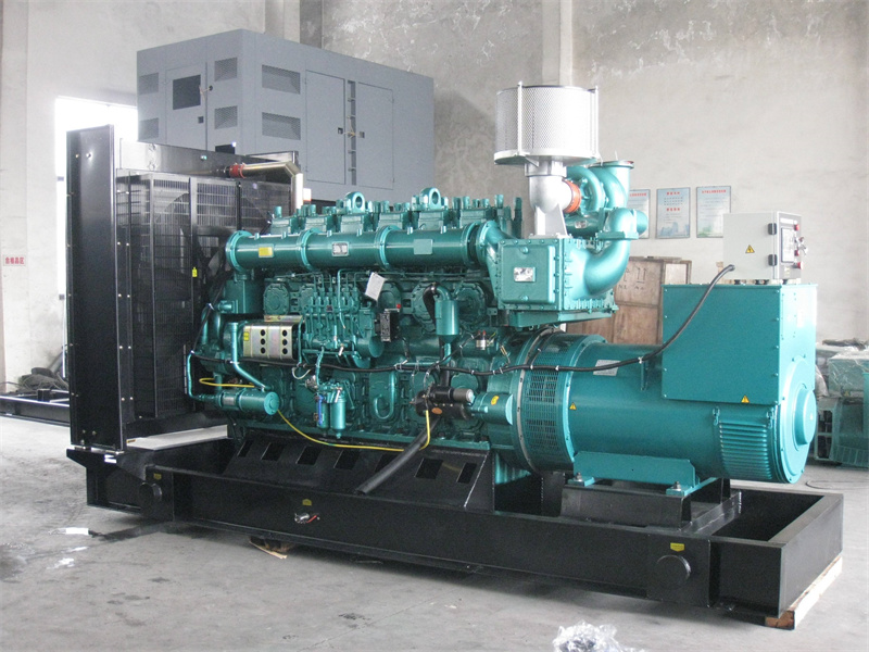 宾川200KW 柴油发电机的油耗是多少?